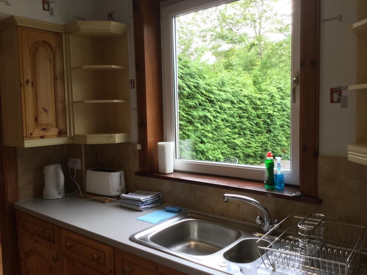 3 Bedroom Culduthel House Free Parking Инвернесс Экстерьер фото